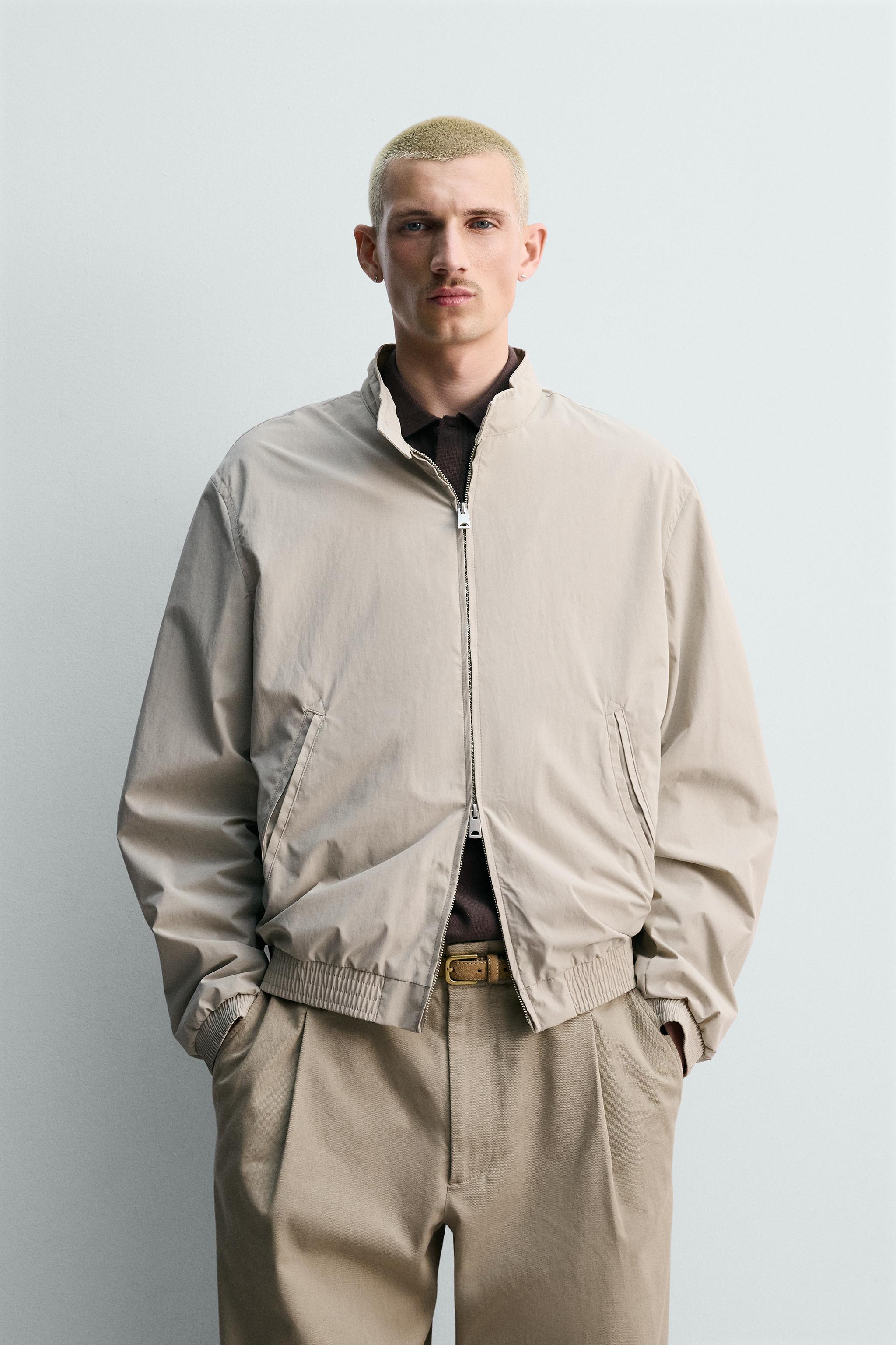 REGULAR FIT TECHNICAL JACKET