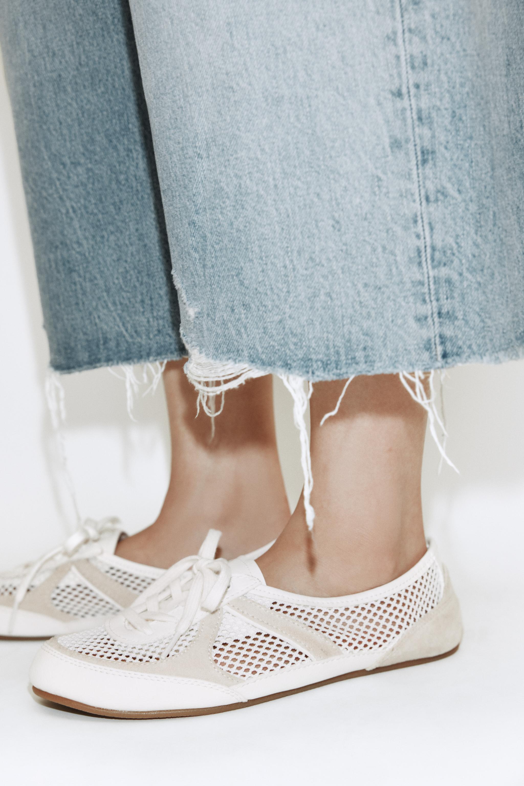 MESH SNEAKERS — White