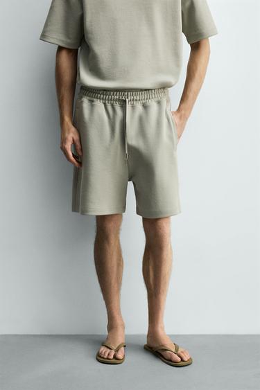 RELAXED FIT INTERLOCK JOGGER BERMUDA SHORTS - washed green by Zara