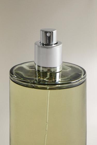 (200 ML) PARFUM D'AMBIANCE SPRAY MUSKY PETALS - Beige-marron de Zara - Image 1