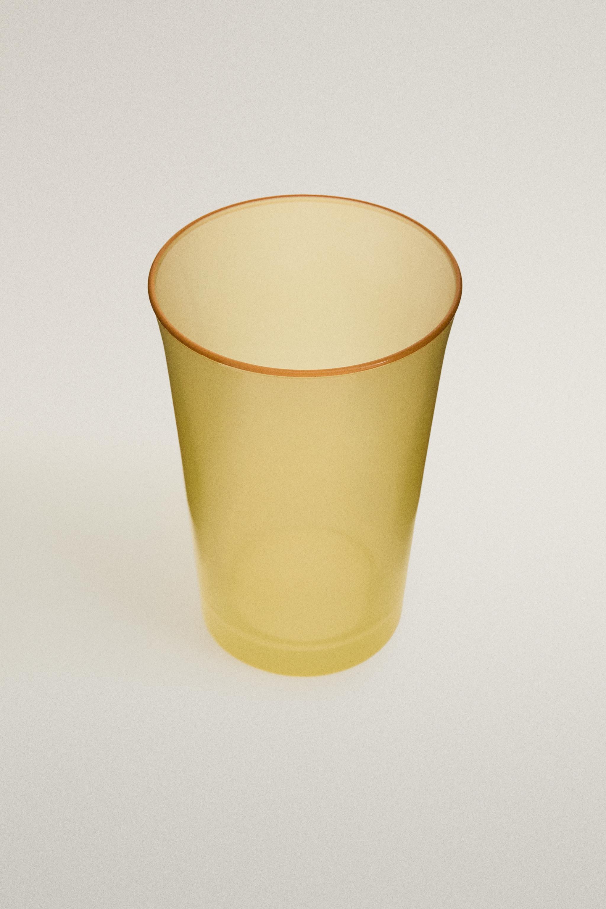 COLOURED GLASS TUMBLER — Yellow