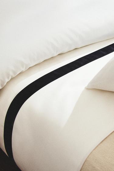 BORDERED SATEEN FLAT SHEET - Black by Zara - Image 5