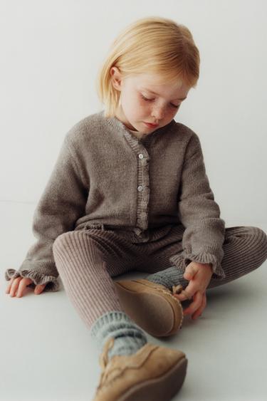 CARDIGAN WITH RUFFLE TRIMS AND WOOL - Light beige by Zara