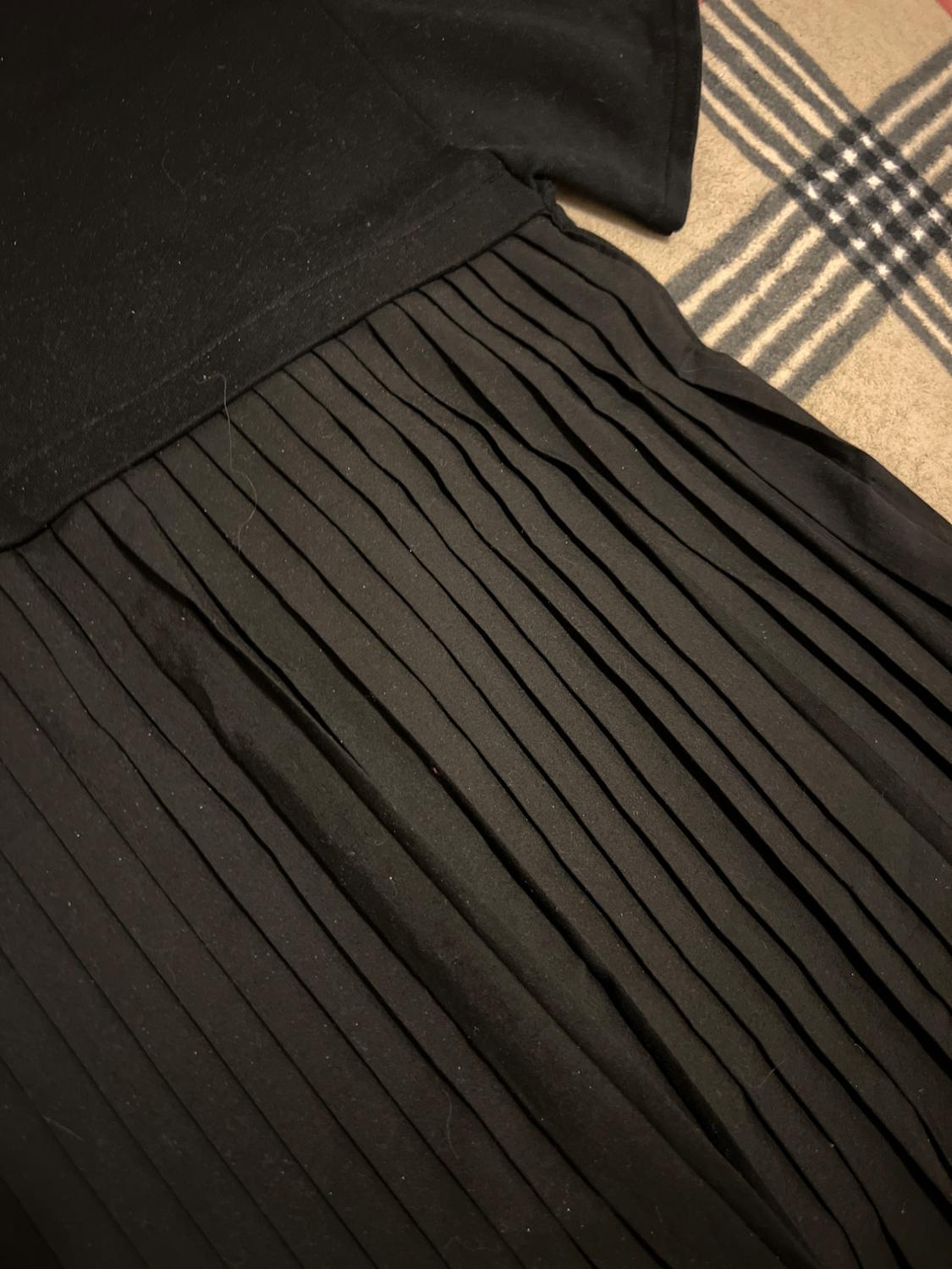 PLEATED BACK SWEATSHIRT - Image 3