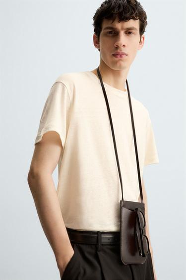 T-SHIRT 100 % LIN - Écru de Zara - Image 4
