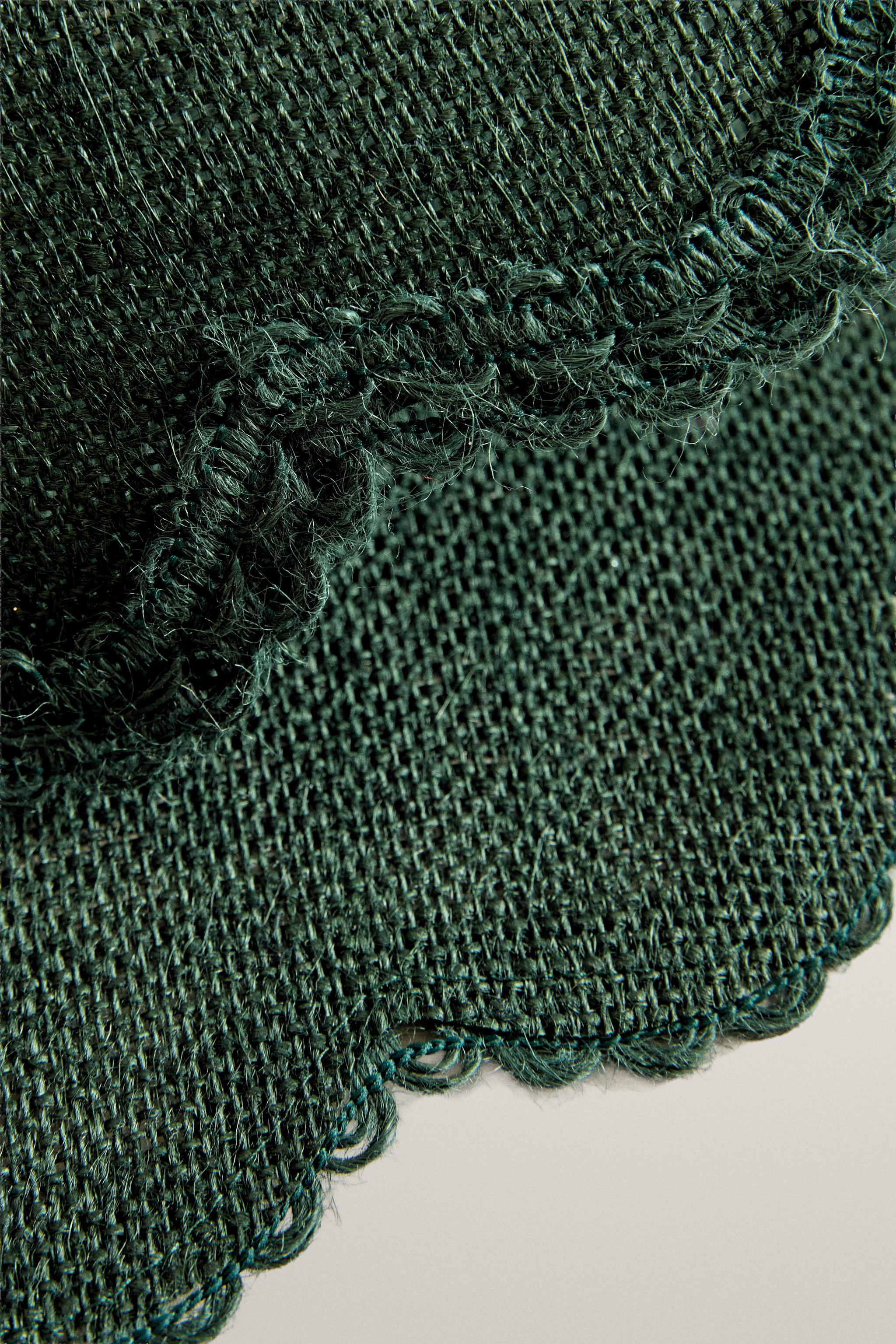 CHRISTMAS JUTE CROCHET PLACEMAT