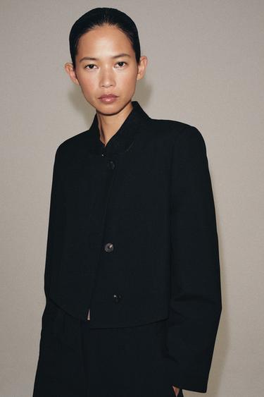 BLAZER CROPPED ZW COLLECTION - Negro de Zara