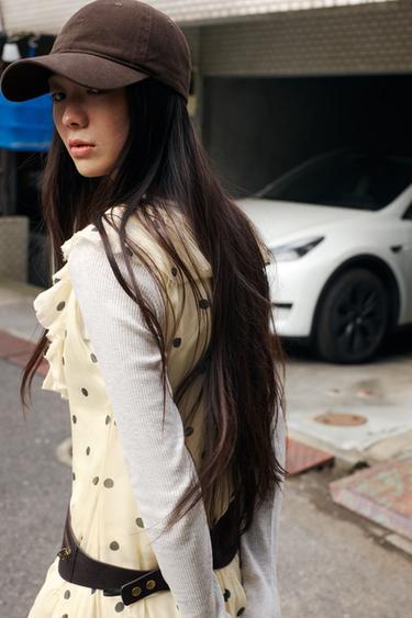 ツイル無地キャップブラウンZaraのツイル無地キャップ - ブラウン 