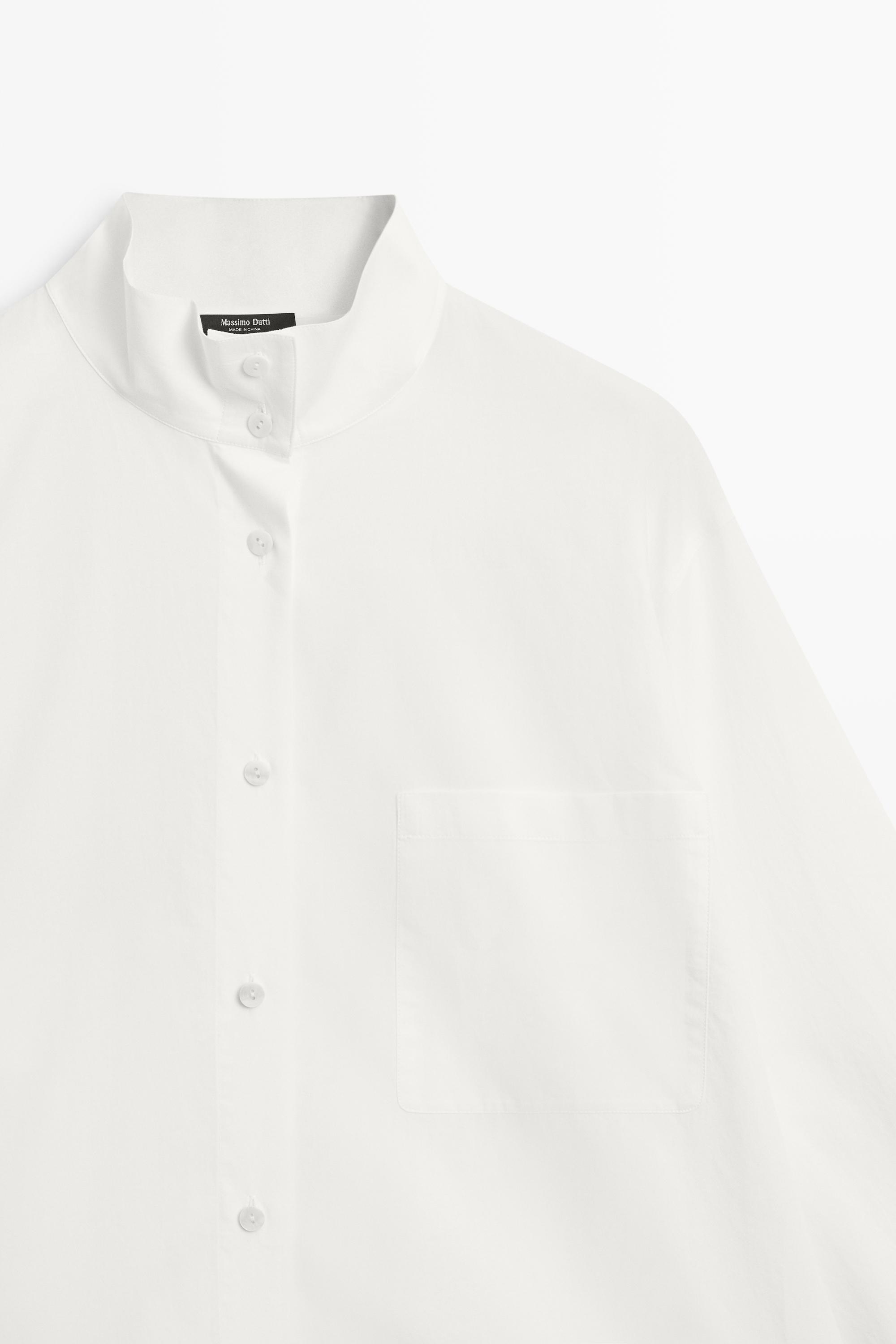 Chemise en popeline à col montant, poche daim