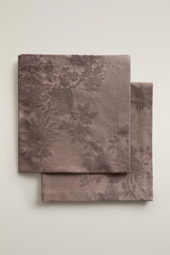 PACK OF COTTON JACQUARD NAPKINS (PACK OF 2) - Burgundy by Zara - Image 0