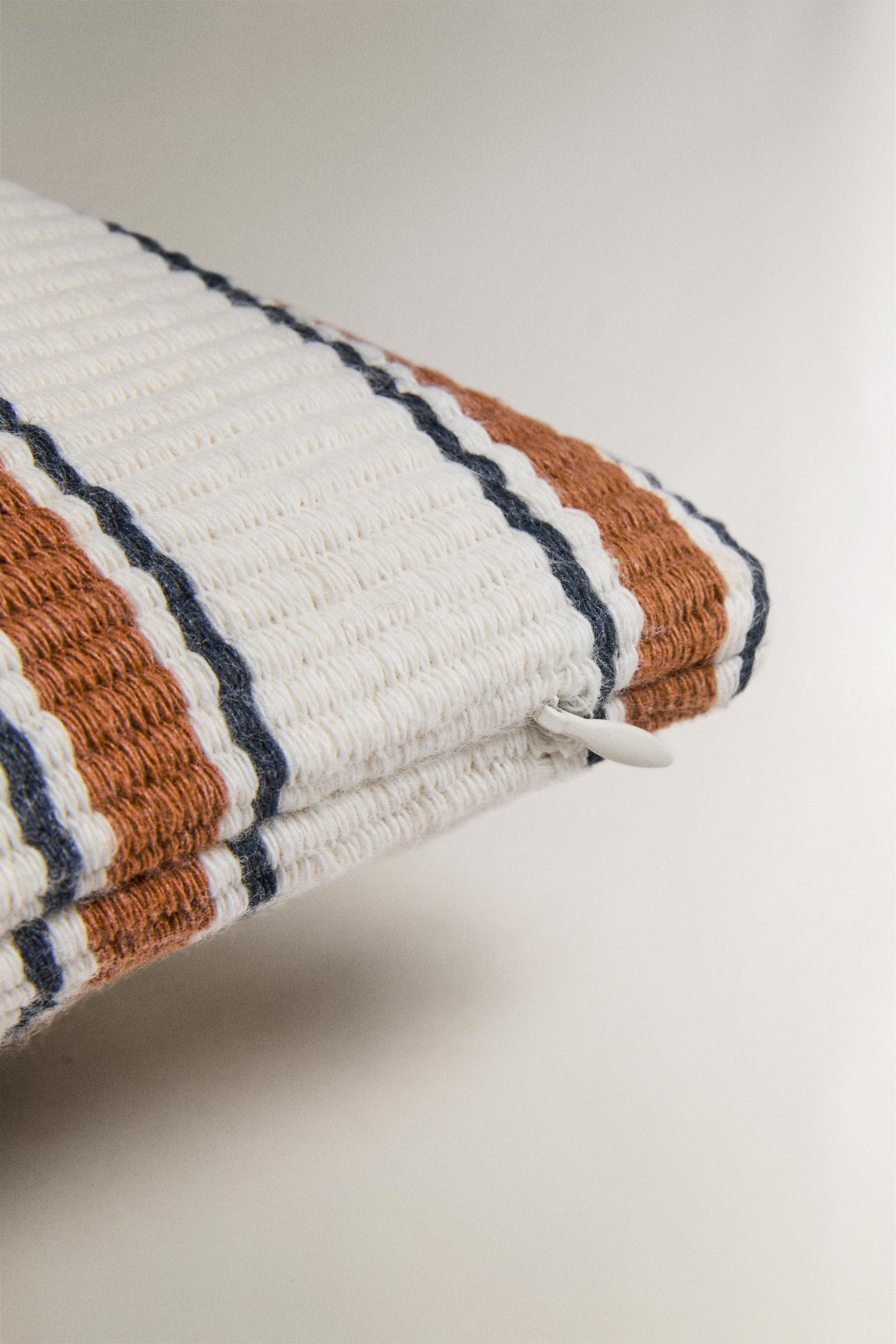 STRIPED THROW PILLOW COVER