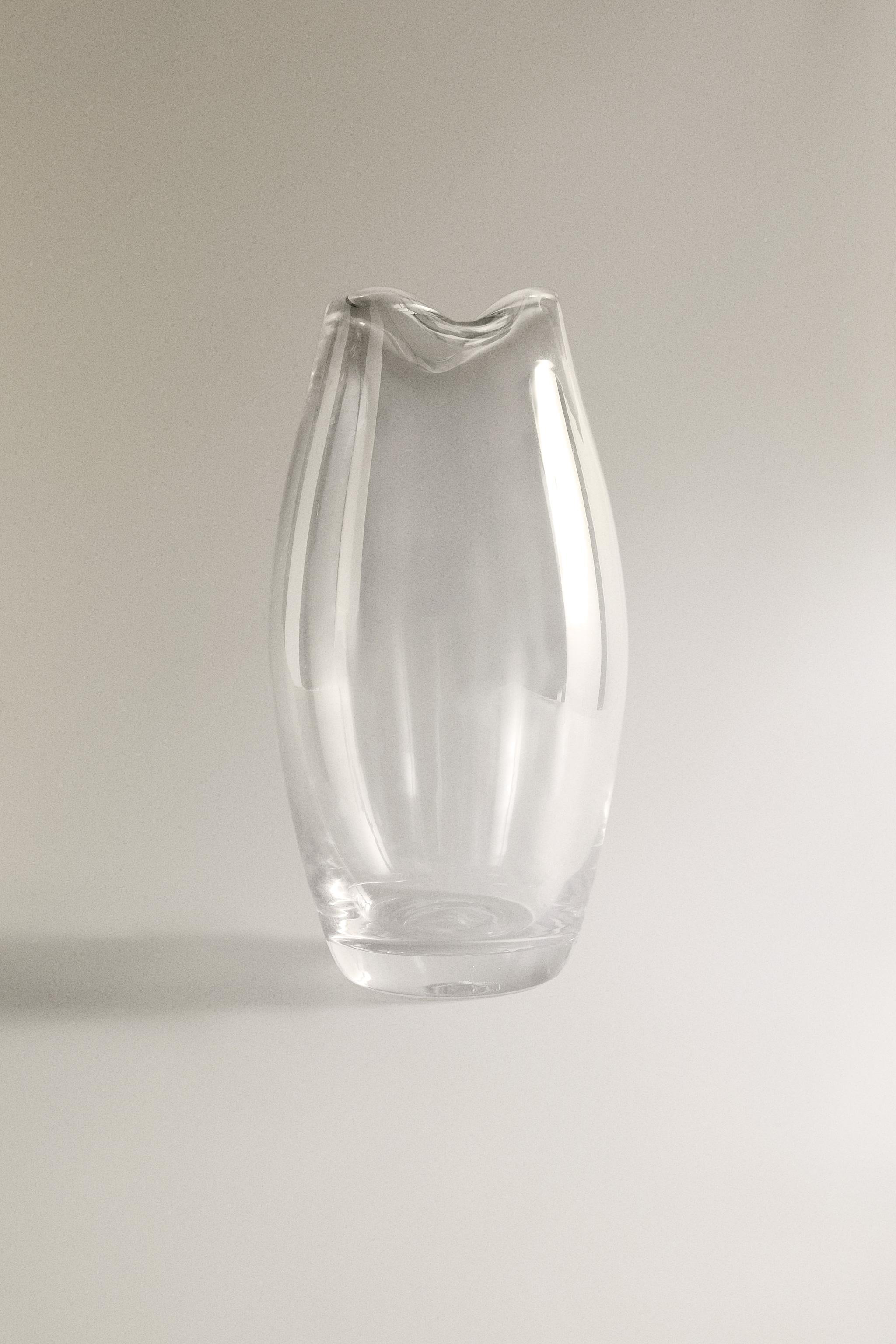 VASE WITH A HIGH IRREGULAR NECK - Pearl / Beige | ZARA