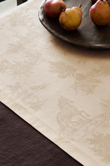 JACQUARD HORSE TABLE RUNNER - Beige by Zara - Image 5