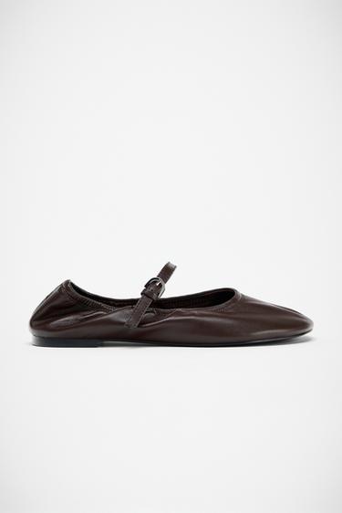 SOFT LEATHER BALLET FLATS - Brown by Zara