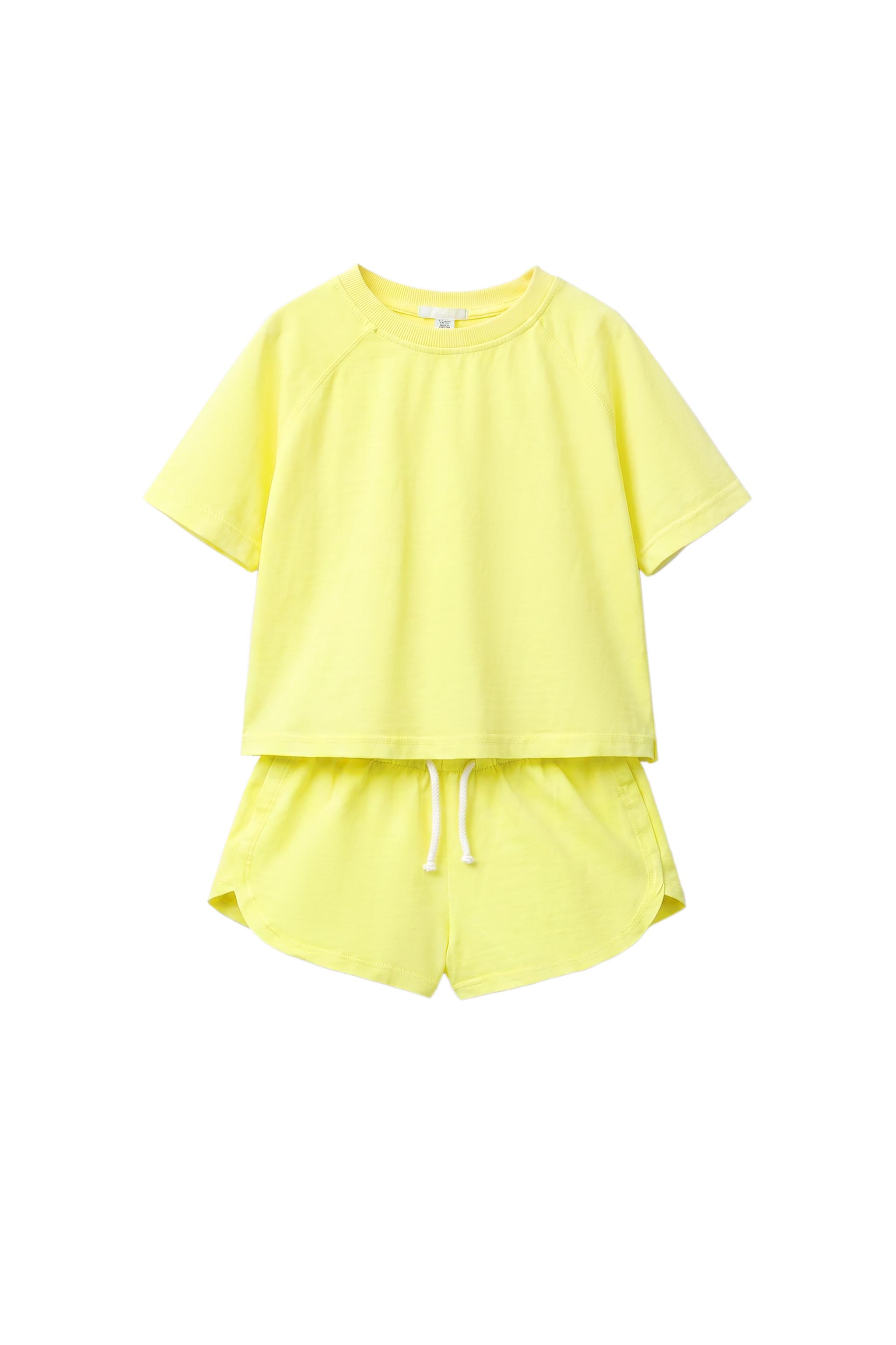 PLAIN JOGGING T-SHIRT AND SHORTS SET — Yellow