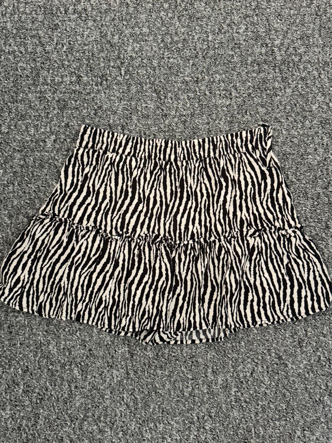PRINTED SKORT - Image 2