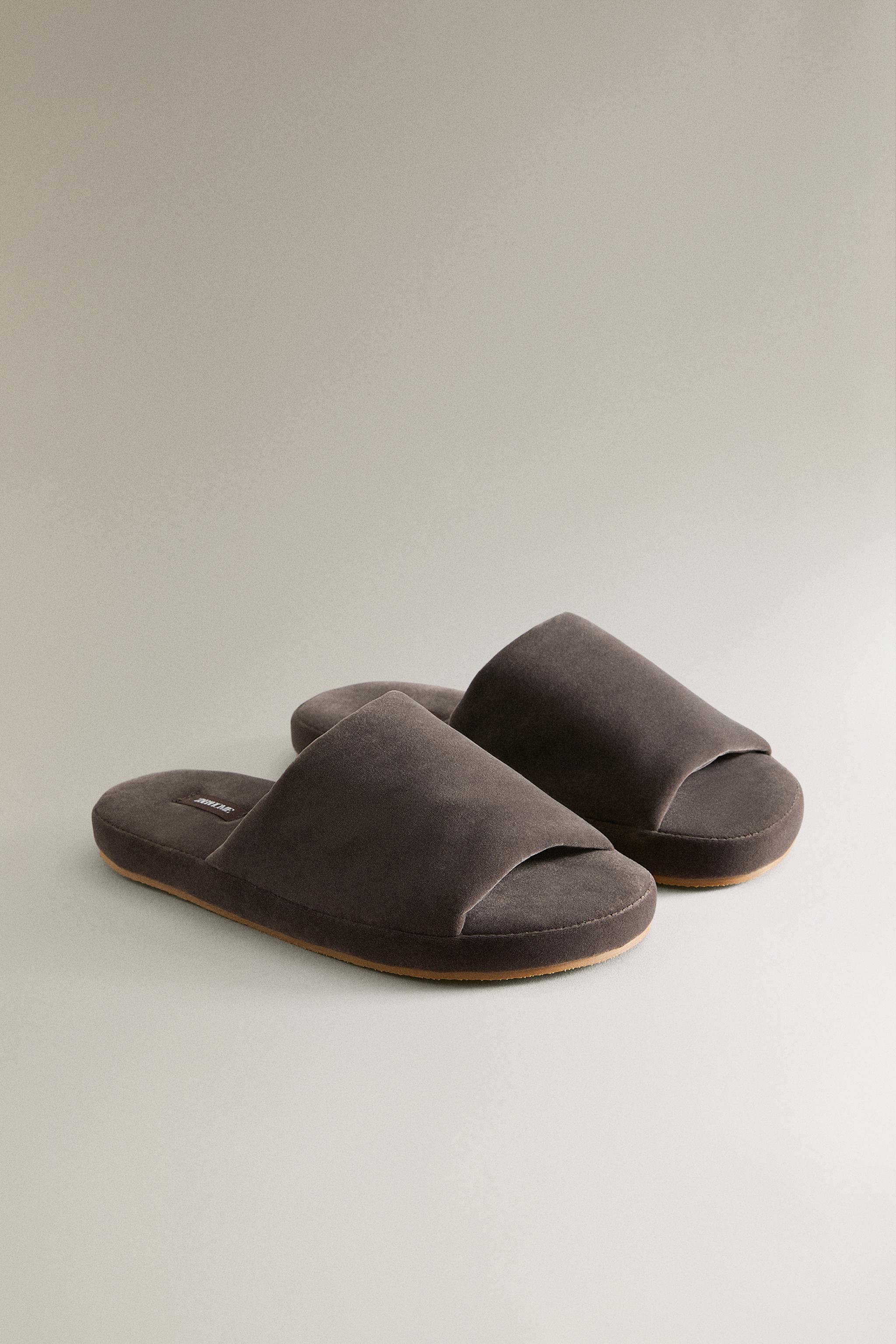 VELVET FLATFORM SLIDERS — Brown