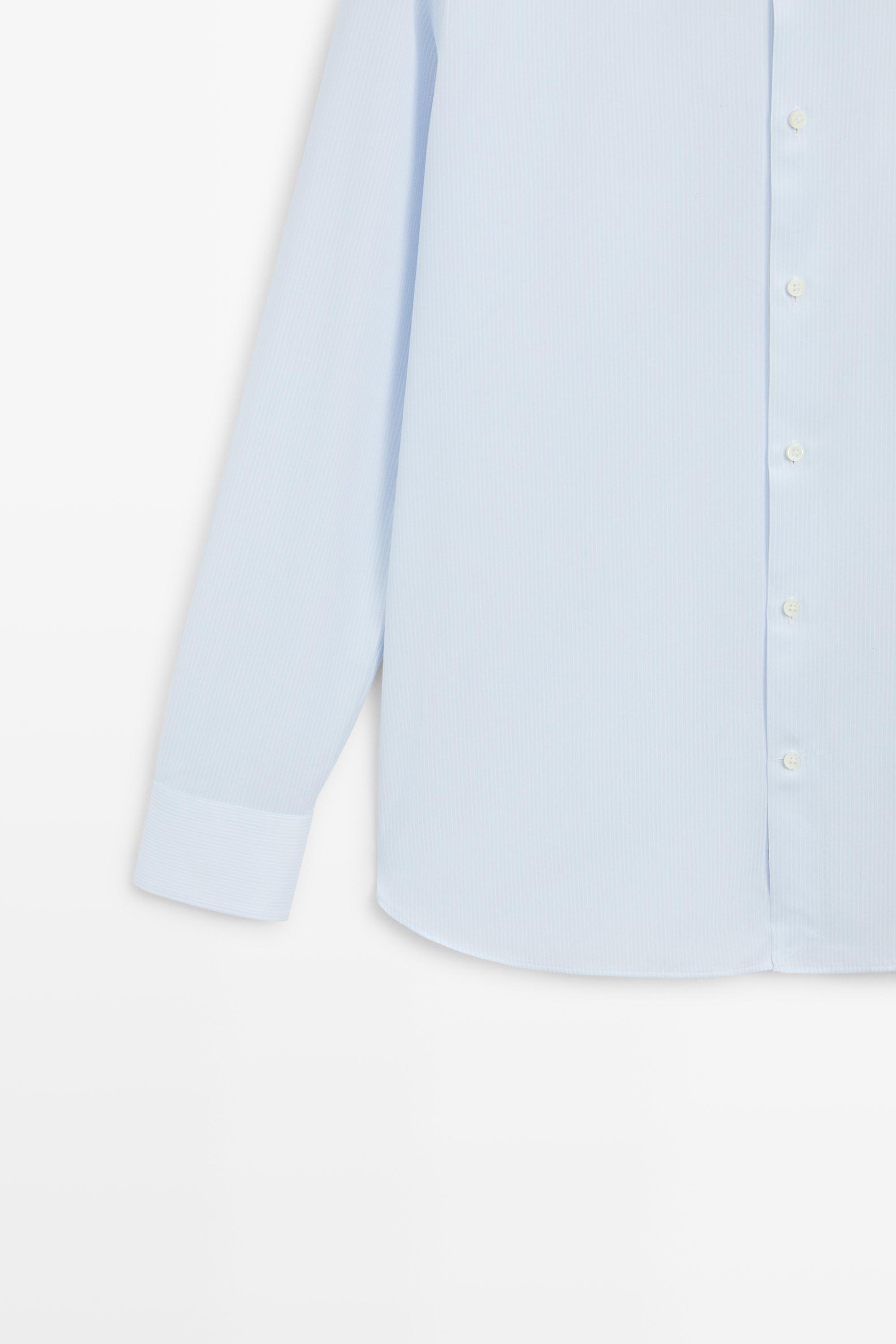 Slim fit 100% cotton shirt