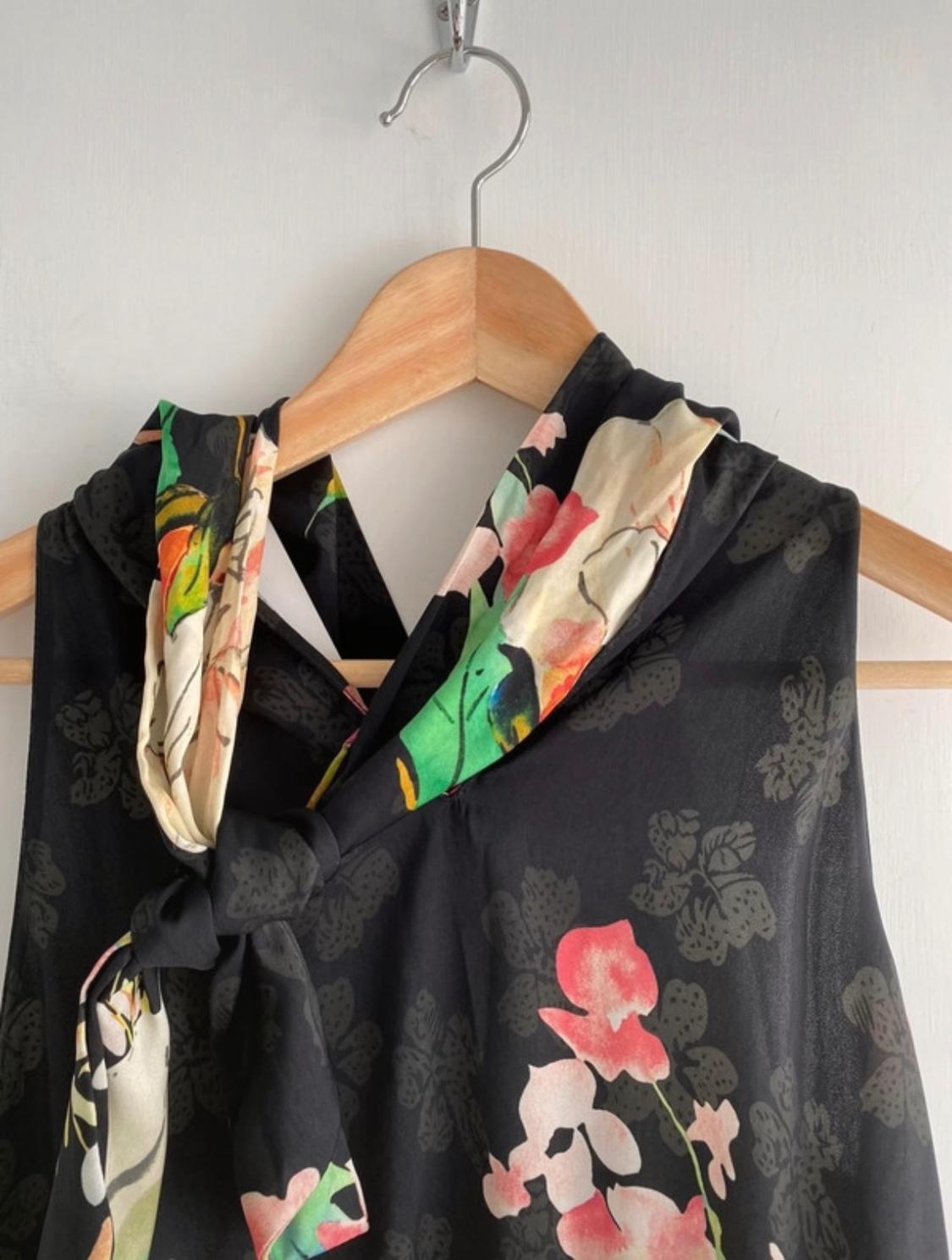 FLORAL PRINT HALTERNECK TOP - Image 5