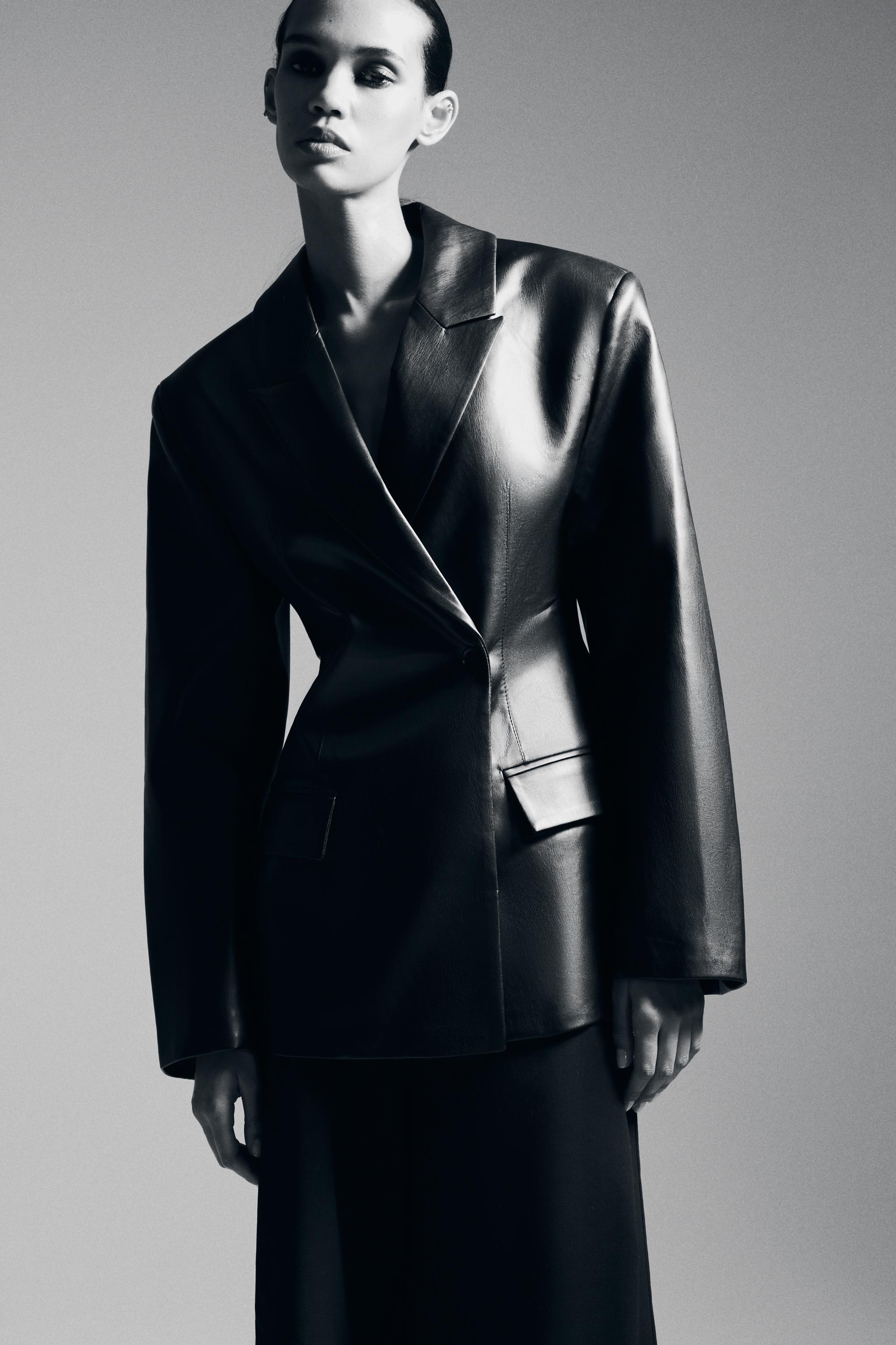 フェイクレザー テーラードブレザー - ブラック | ZARA Japan / 日本