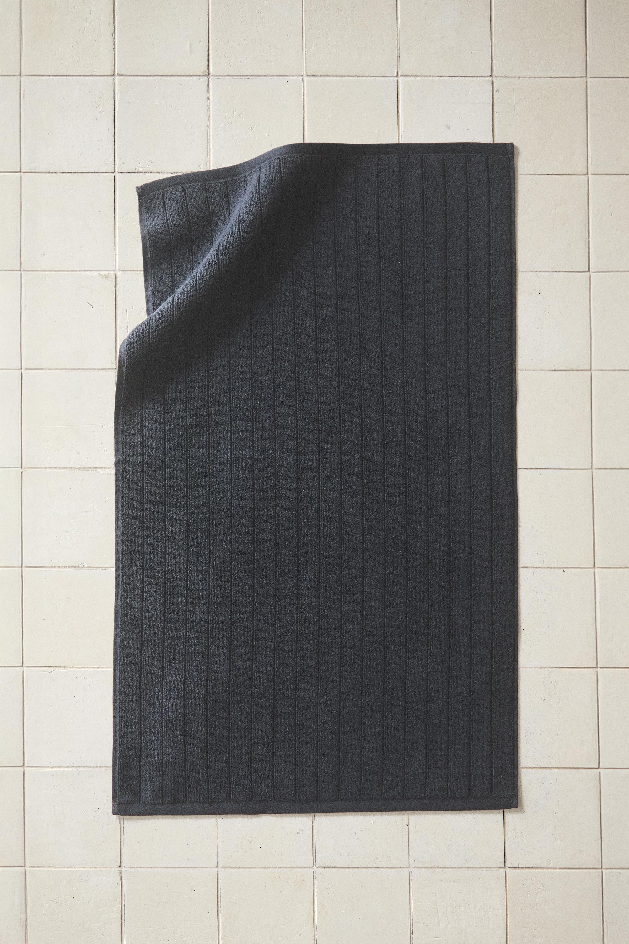 RICE STITCH BATH MAT — MIDNIGHT BLUE