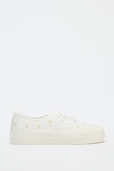 VAMBA BRODATS DE FLORS - Blanc de Zara