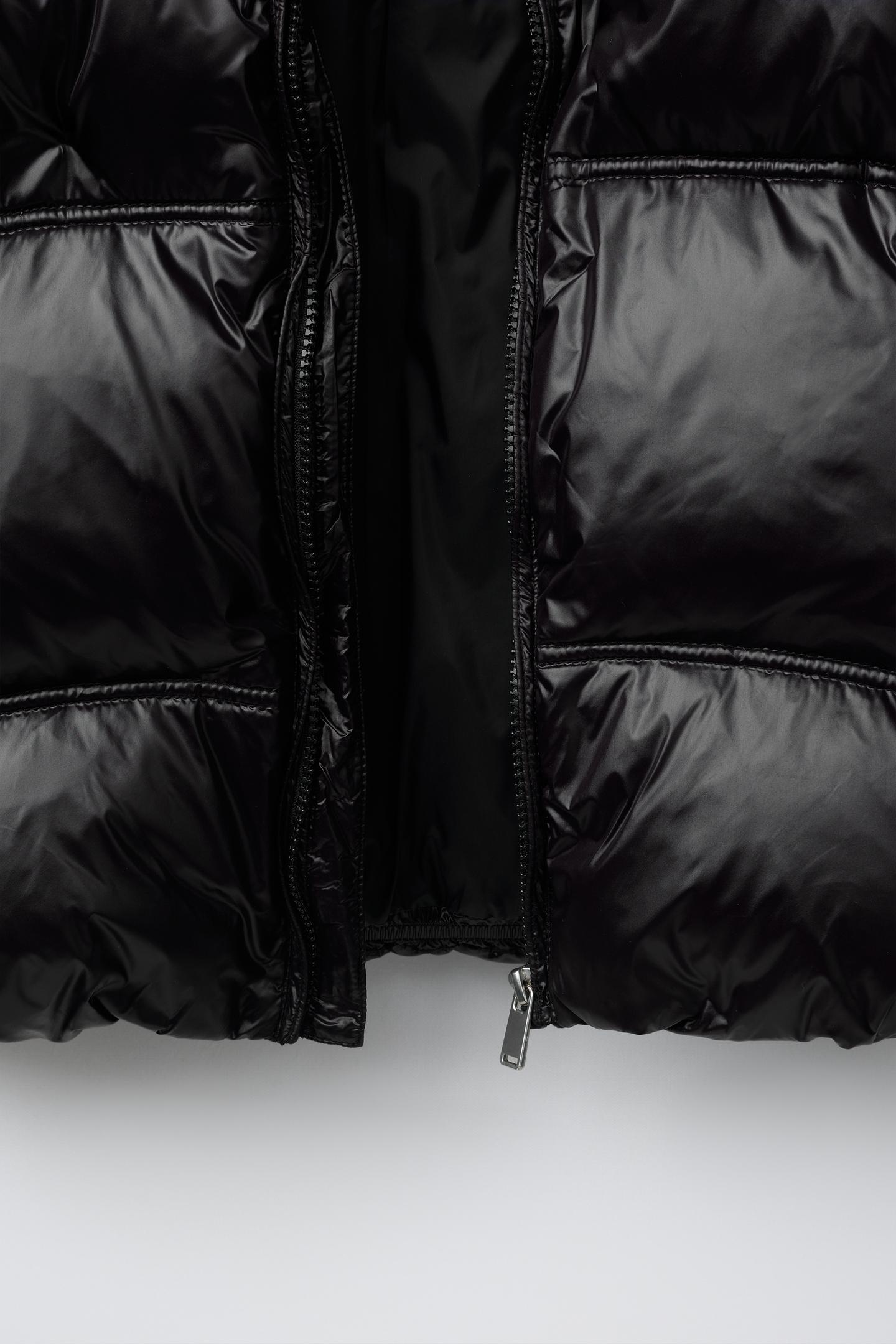 Детская куртка Zara 50/50 Down and Feather Glossy Water-Repellent Puffer, цвет: Чёрный — фото 8