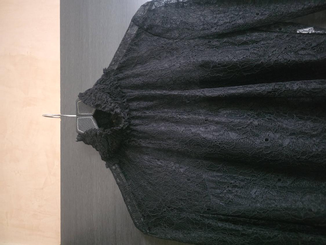 LACE TOP - Image 2