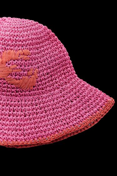 GORRO BUCKET TRENZADO LANGOSTA - Fucsia de Zara