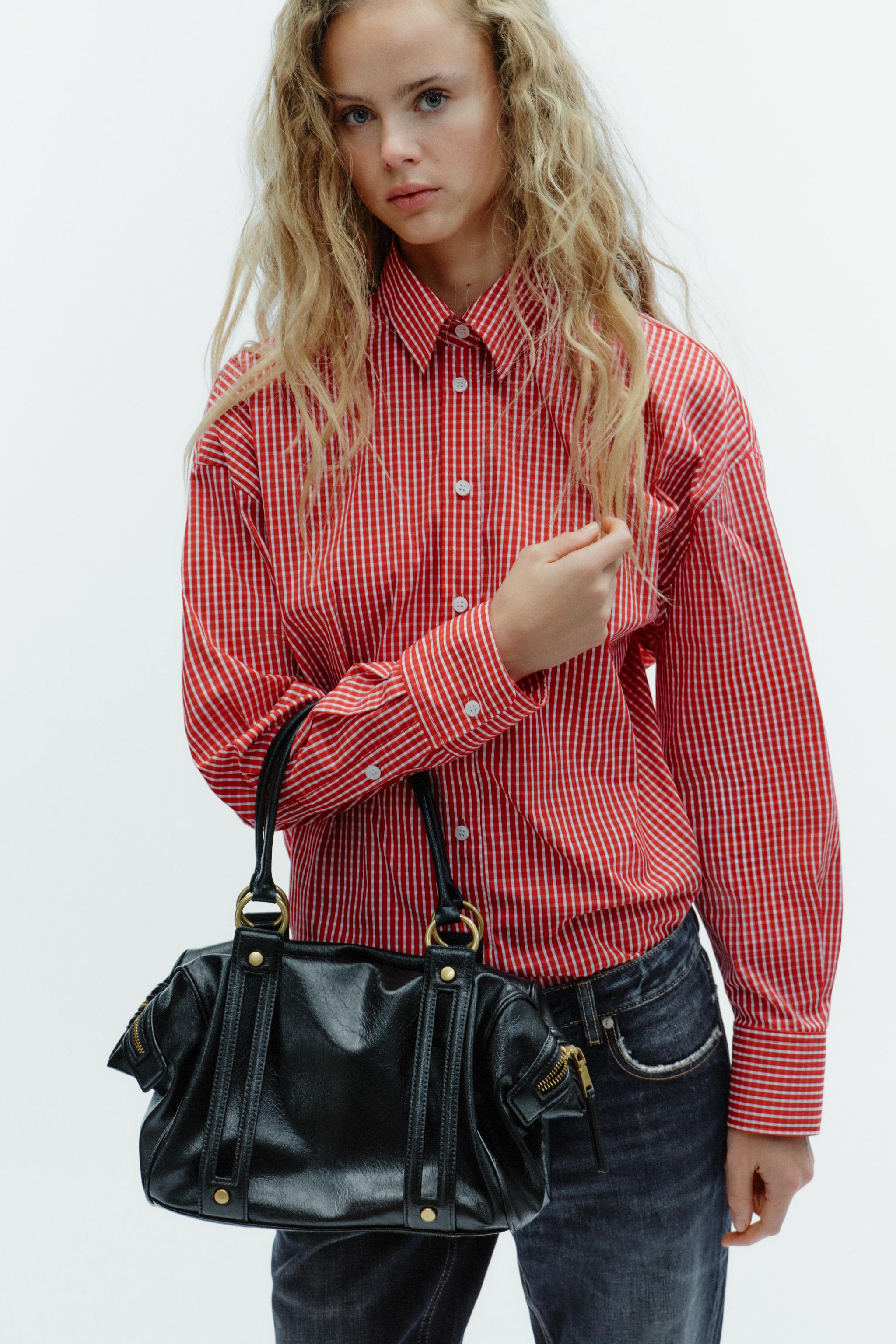 SAC PORTÉ ÉPAULE À DÉTAILS MÉTALLIQUES