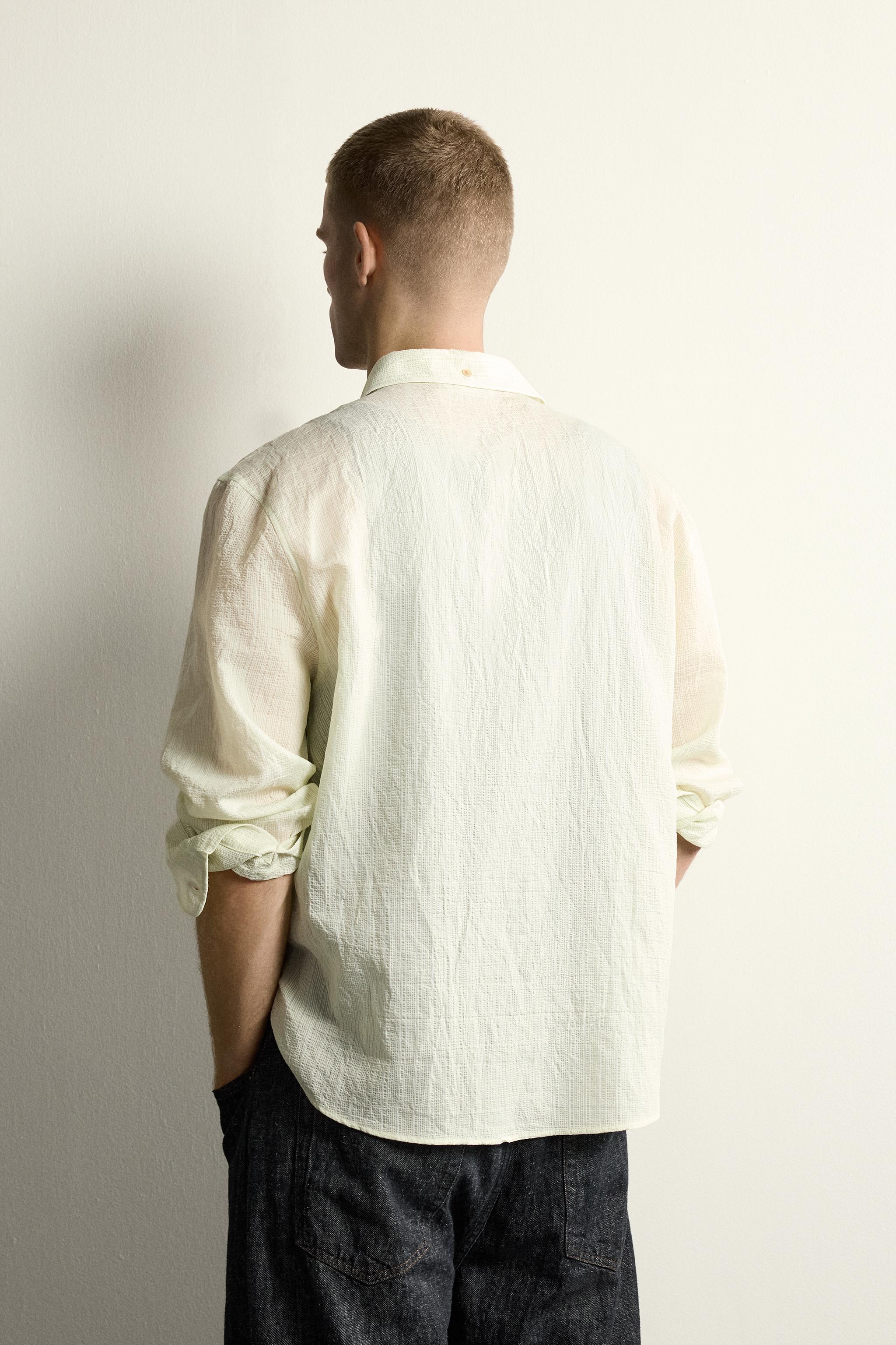 RELAXED FIT STRUCTURED FLOWY SHIRT