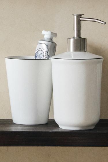 BONE CHINA BATHROOM SET - by Zara