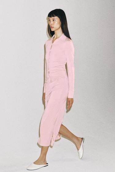 قميص منسدل بأكمام طويلة - وردي الخاص بـ Zara