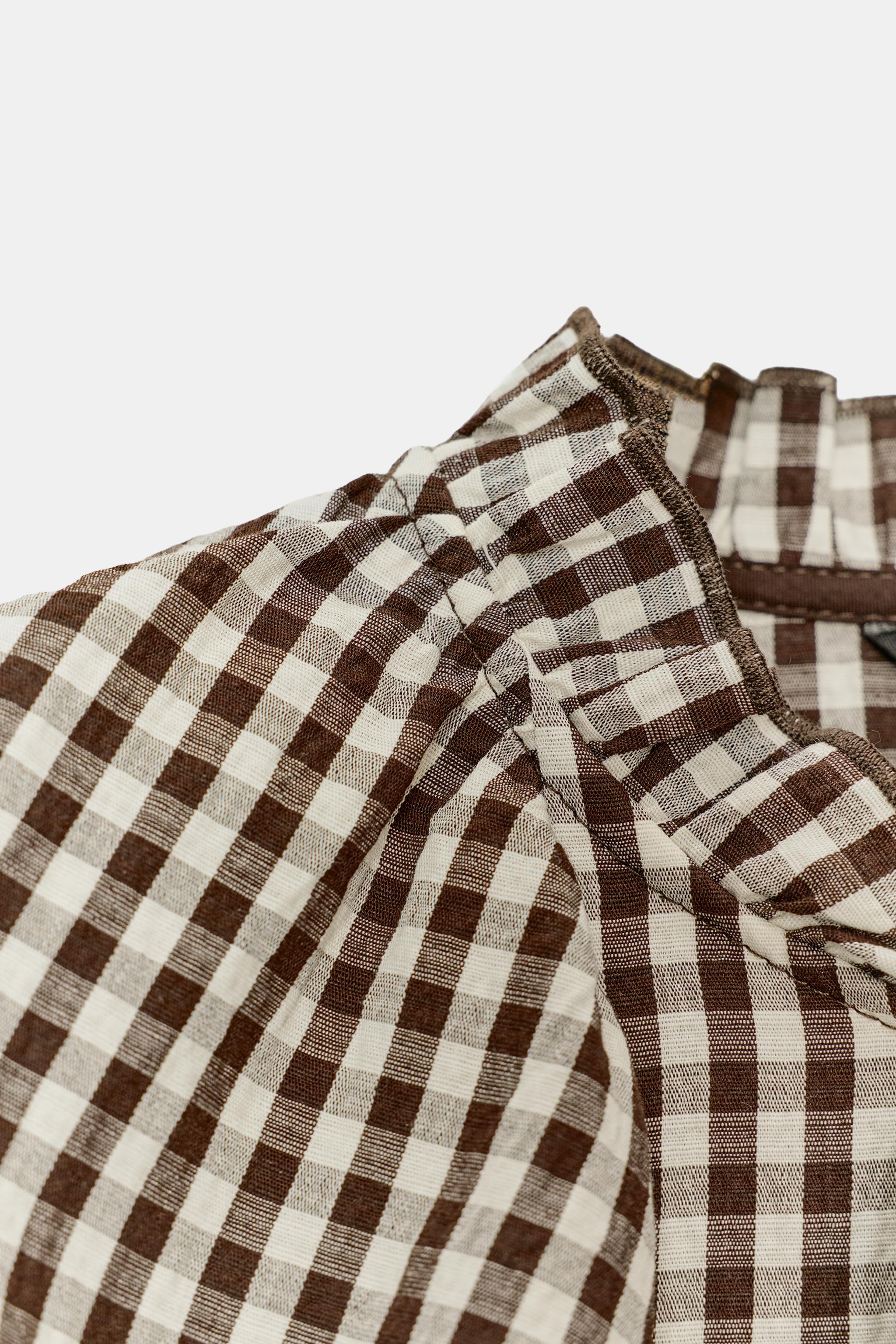 GINGHAM RUFFLE BLOUSE