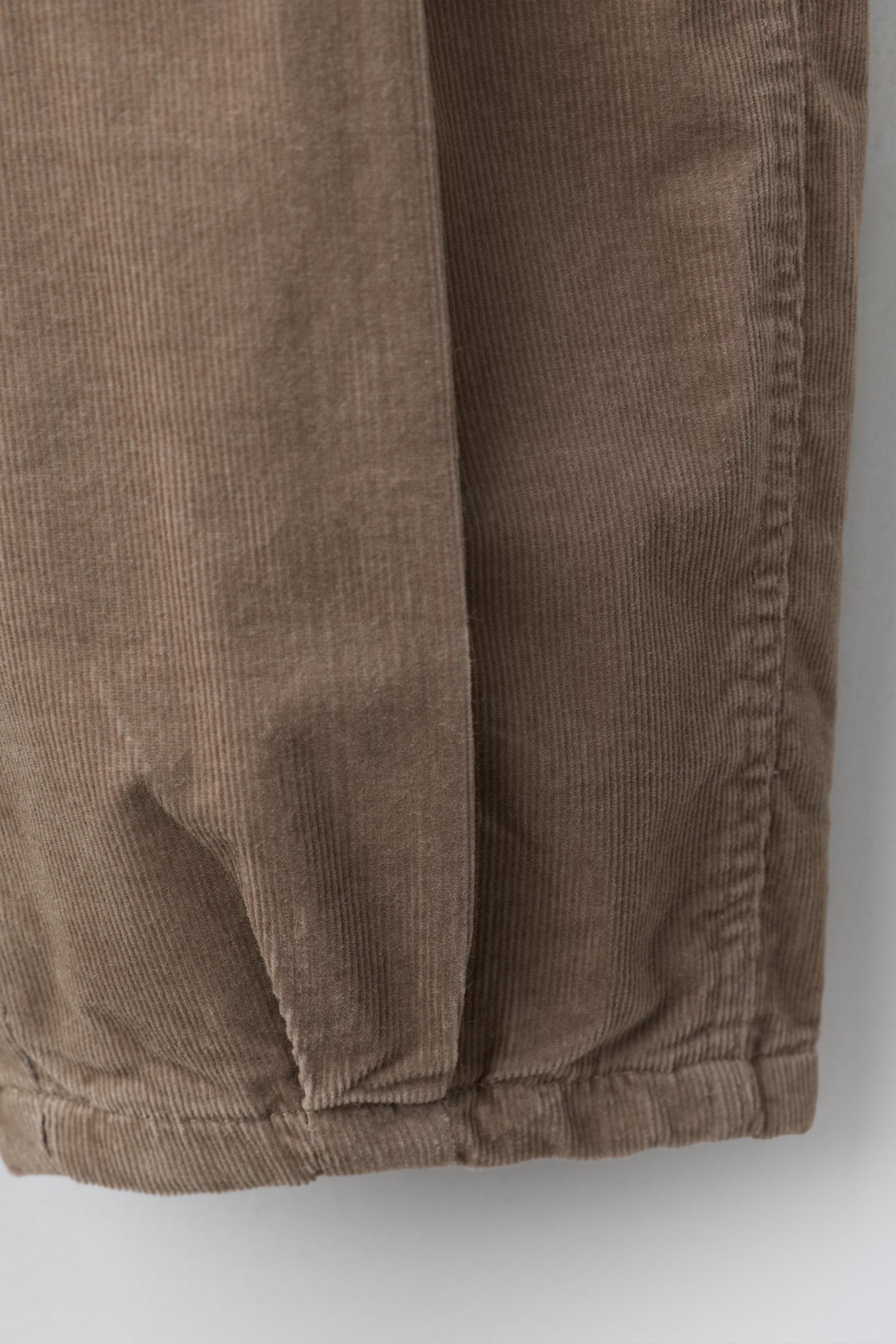 PANTALON BALLON EN VELOURS CÔTELÉ FIN