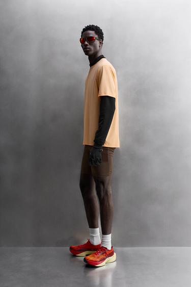 T-SHIRT DE RUNNING À MANCHES COURTES - Orange de Zara - Image 3