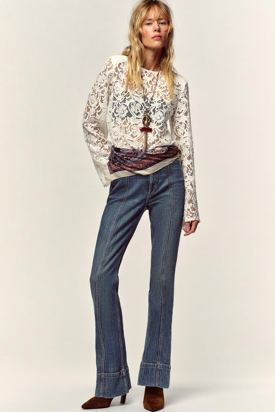 SHOULDER PAD LACE TOP