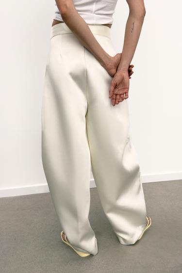 PANTALON SATINÉ BALLON - Blanc cassé de Zara - Image 4