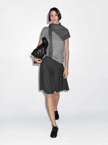 Jupe courte plissée taille large - Chocolat de Zara