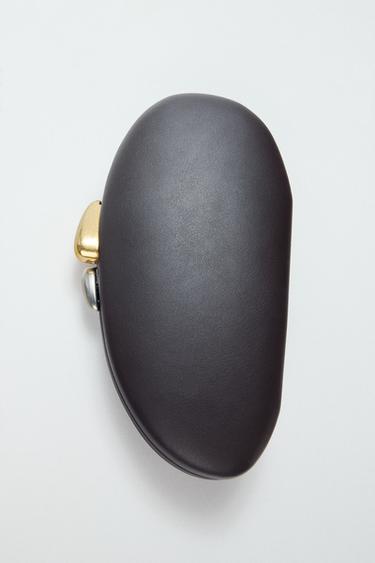 Zara METALLIC CLOSURE CLUTCH - Chocolate