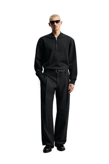 QUARTER-ZIP SWEATSHIRT - Black by Zara