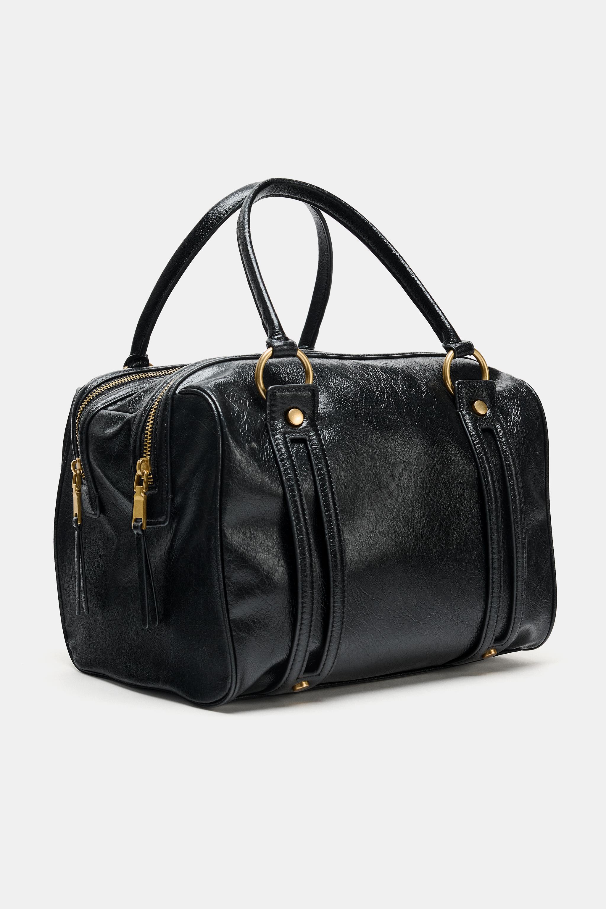 SHOULDER BAG WITH METAL DETAILS