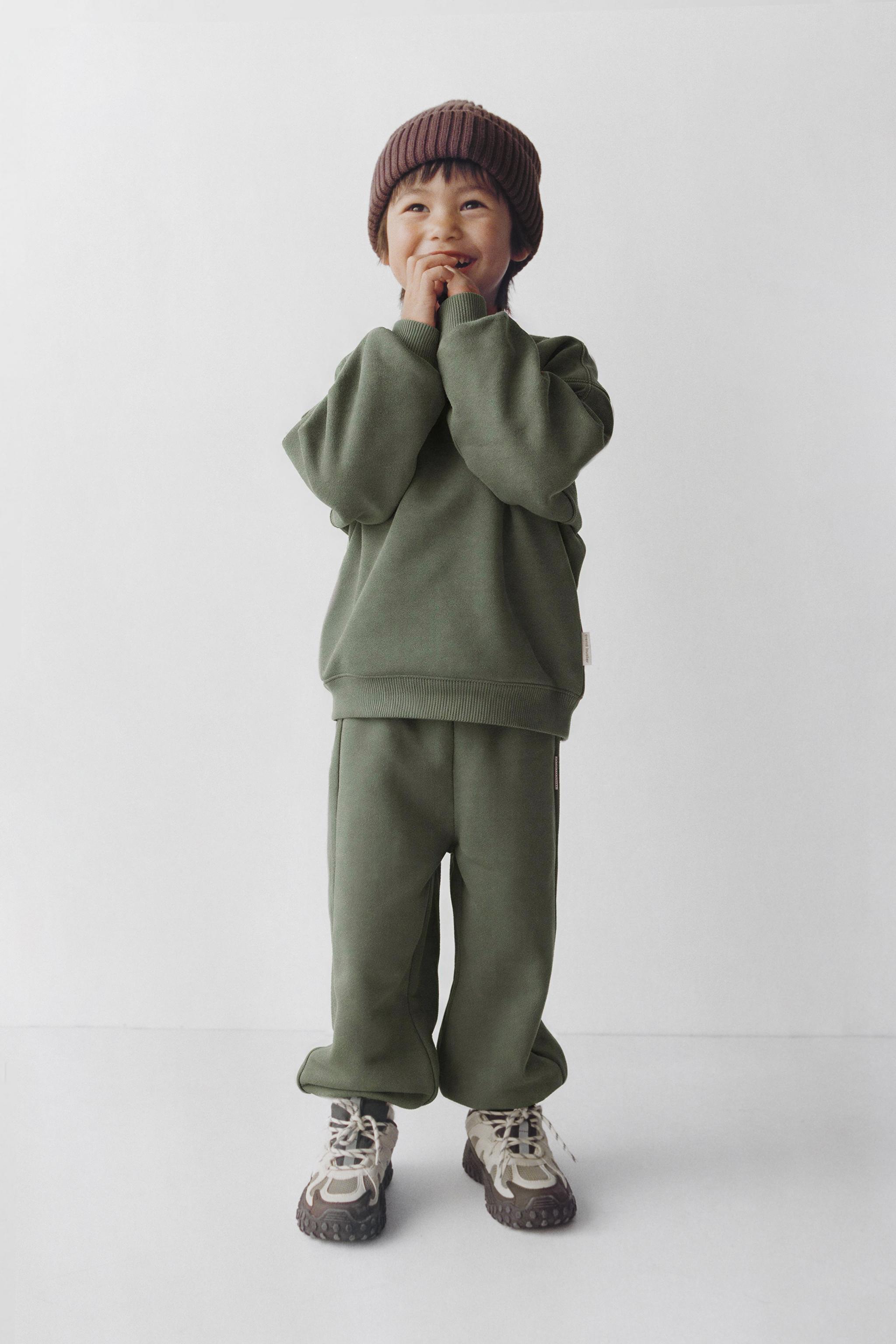 Sweat zippé sans manches Zara Garçon 5 ans Sweat zippé sans manches Zara Garçon 5 ans
