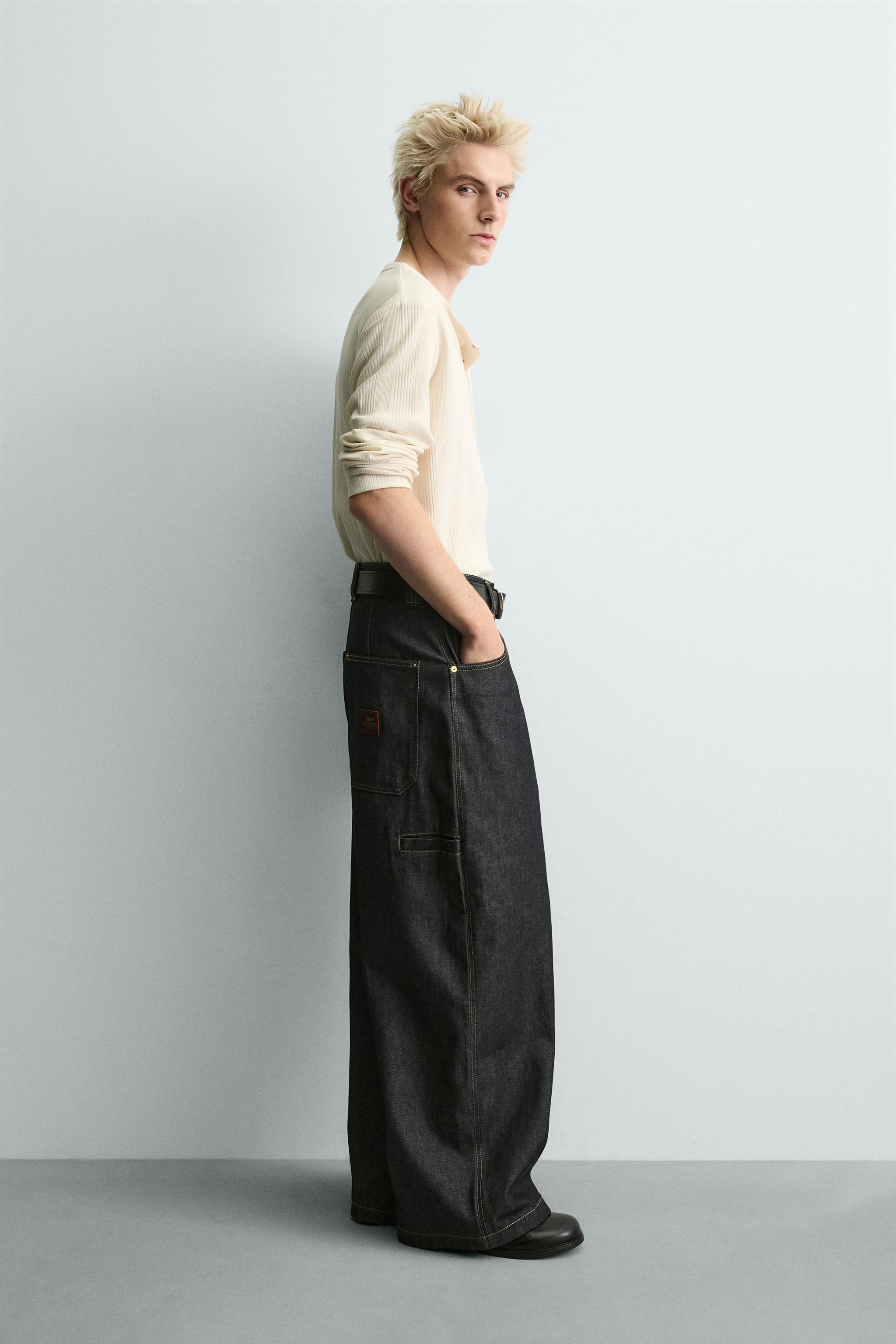 PANTALON BAGGY FIT AVEC CHAÎNE
