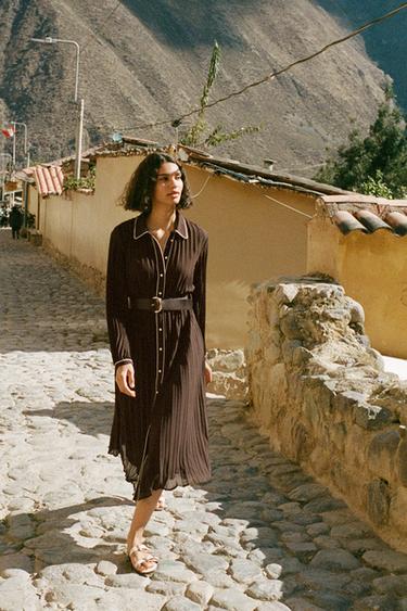 Zara BELTED PLEATED MIDI DRESS - Brown