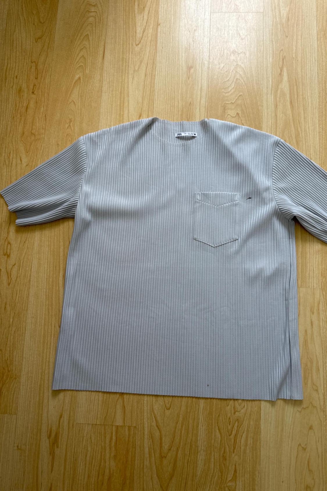 OVERSIZE PLEATED T-SHIRT