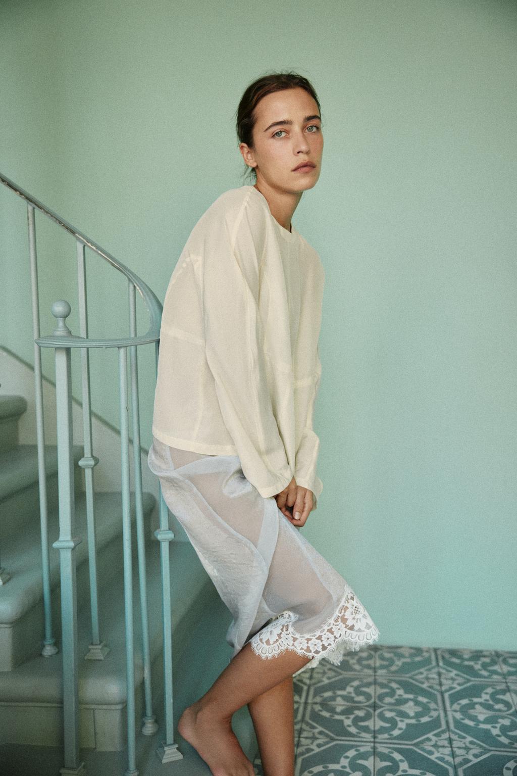 100% SILK LONG-SLEEVE BLOUSE