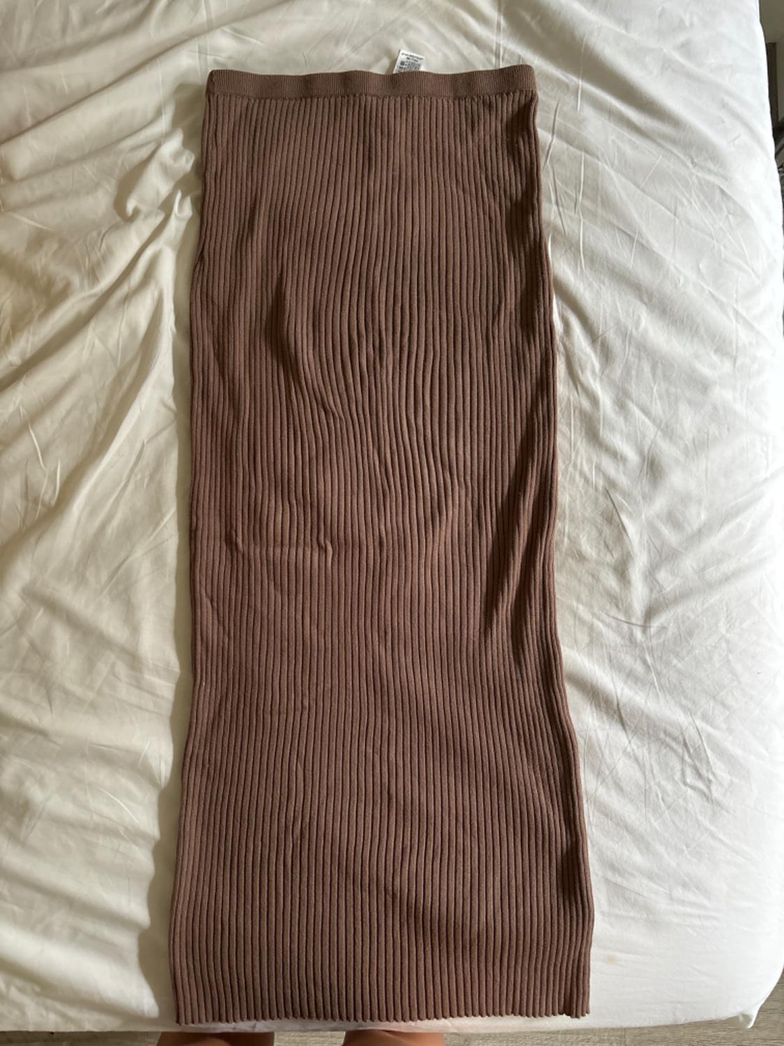 RIBBED SKIRT - Image 3