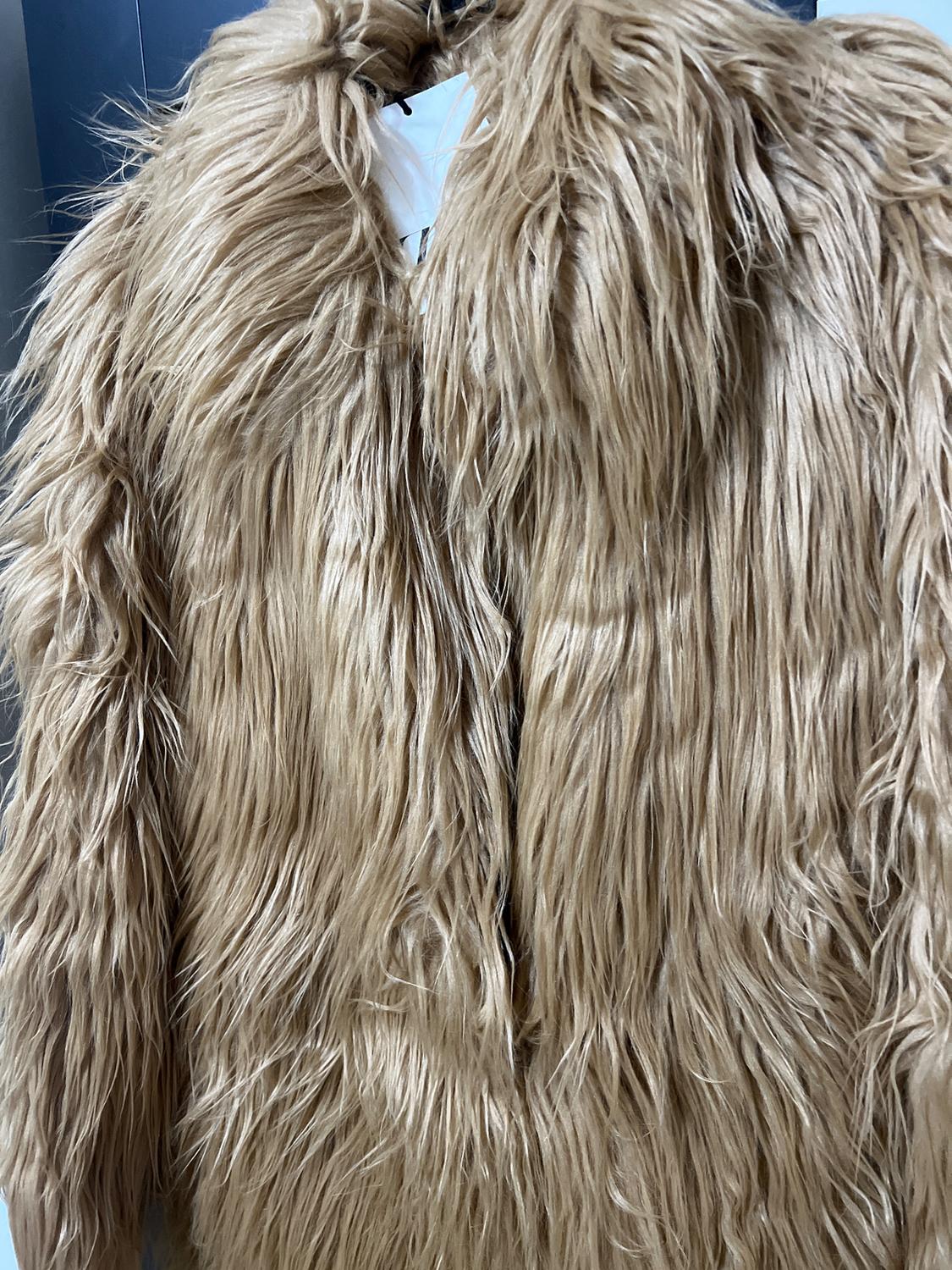 FAUX FUR LONG COAT LIMITED EDITION - Image 3