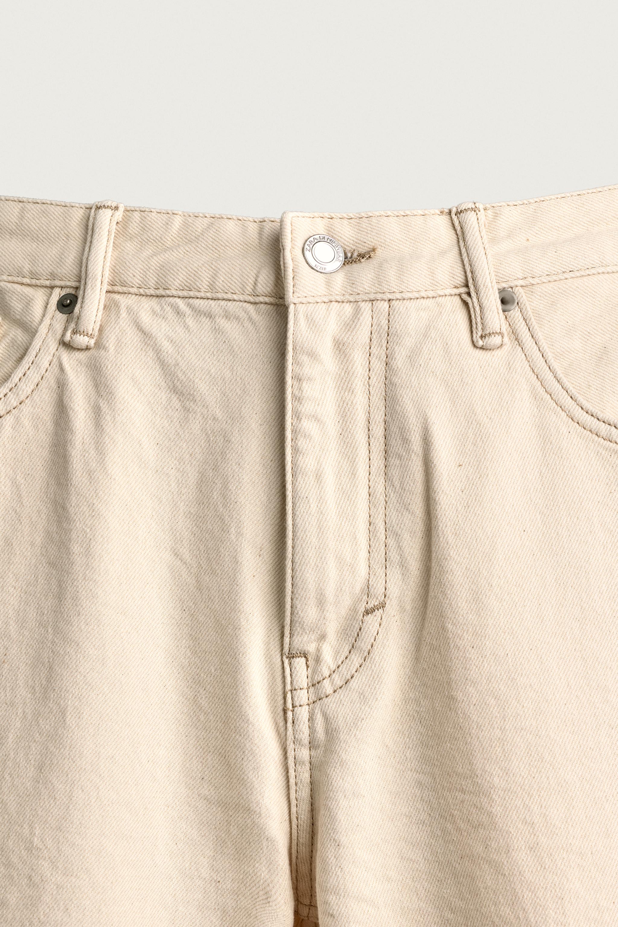 SLIM TAPERED FIT JEANS